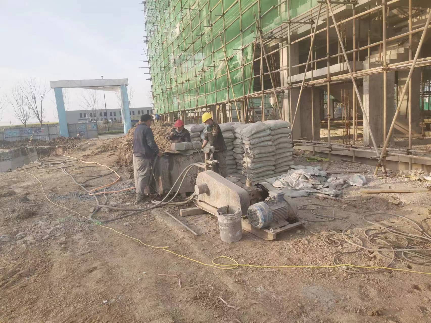 侨乡街道开发区别墅下沉注浆